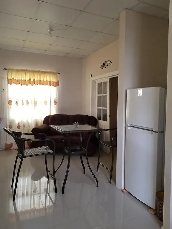 Sunflower Apartments Couva Trinidad ve Tobago